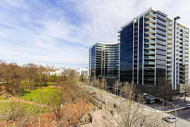 **** Aparthotel Aac Apartments - Manhattan Canberra Australia